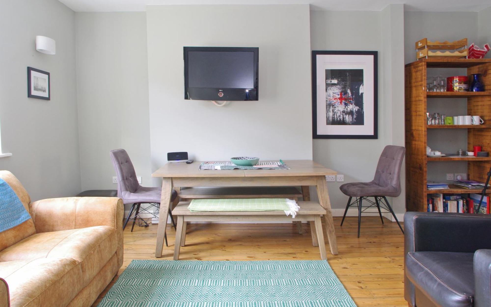 לונדון Comfortable Waterloo Home Near Thames מראה חיצוני תמונה