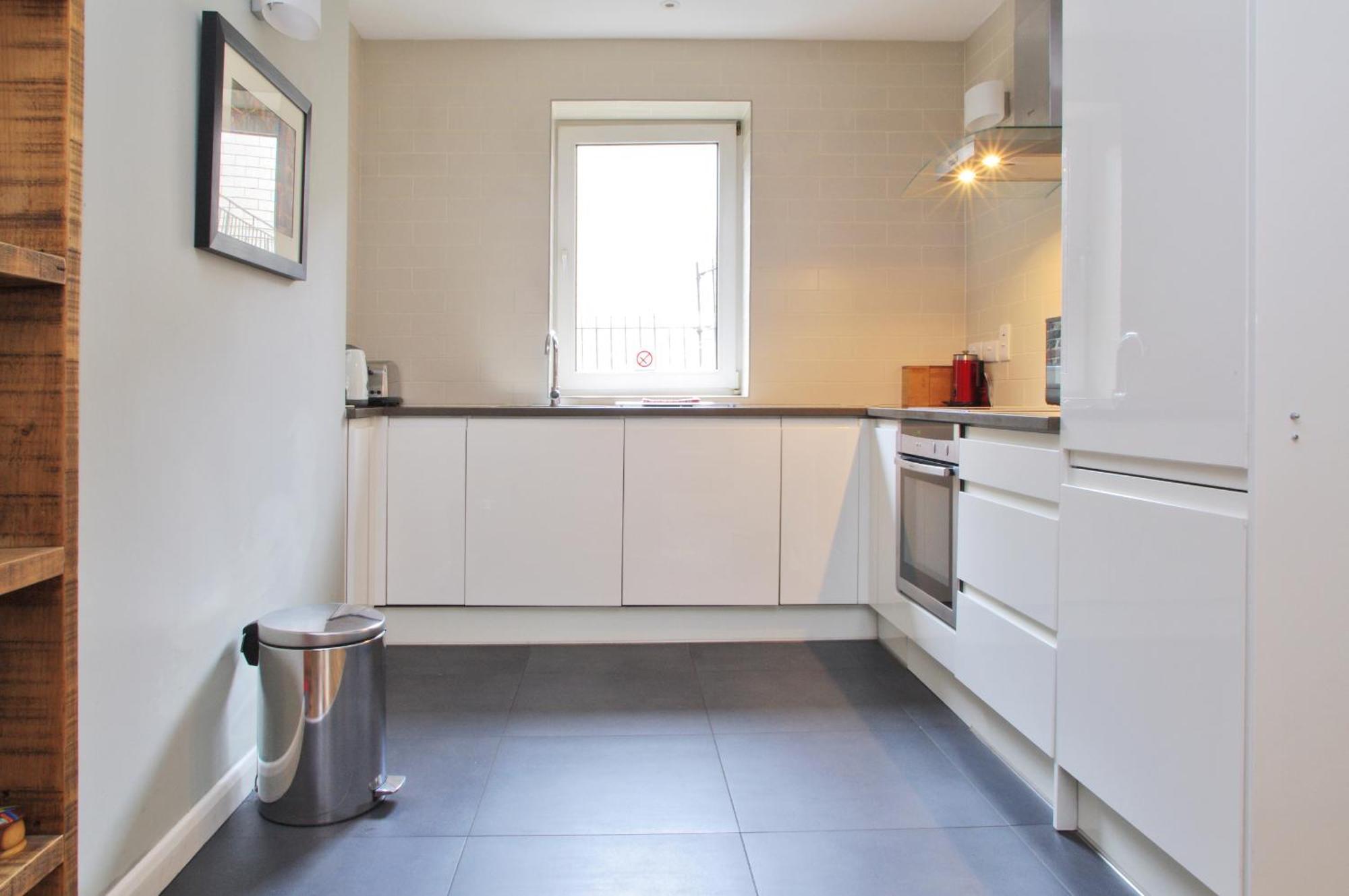 לונדון Comfortable Waterloo Home Near Thames מראה חיצוני תמונה