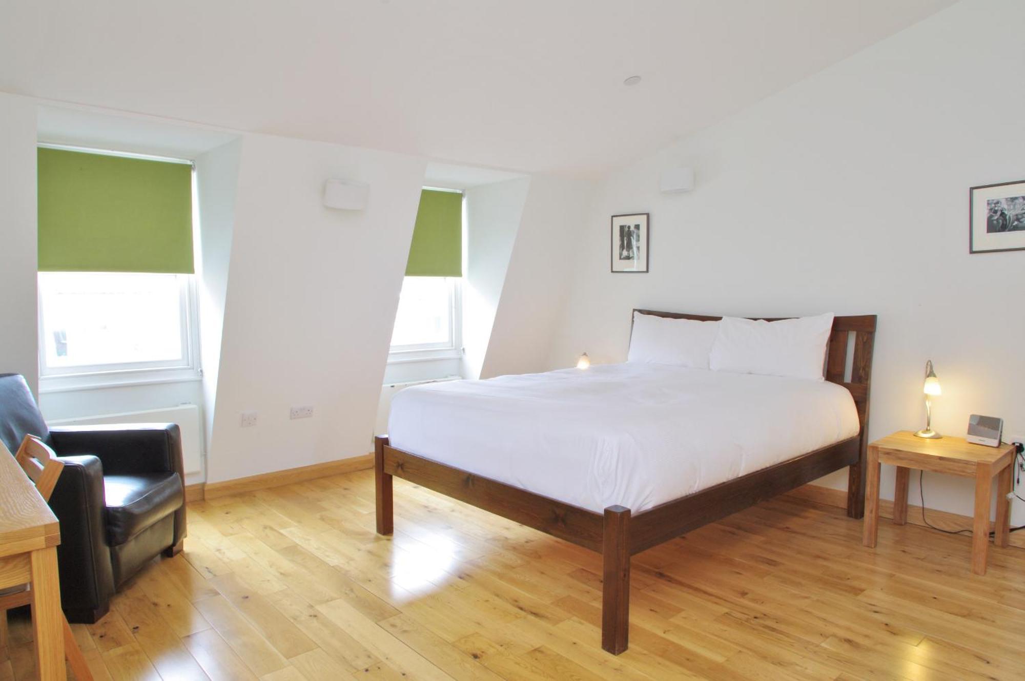 לונדון Comfortable Waterloo Home Near Thames מראה חיצוני תמונה