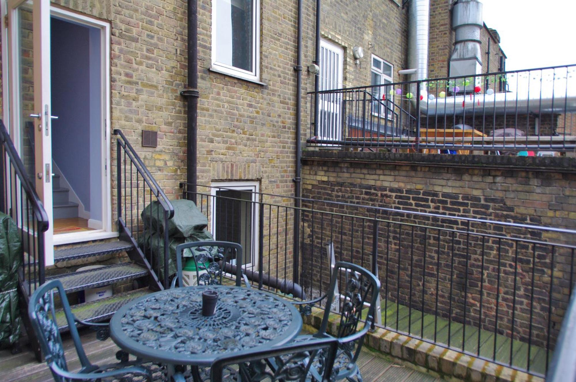 לונדון Comfortable Waterloo Home Near Thames מראה חיצוני תמונה