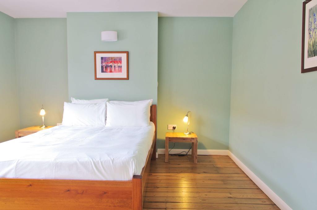 לונדון Comfortable Waterloo Home Near Thames מראה חיצוני תמונה